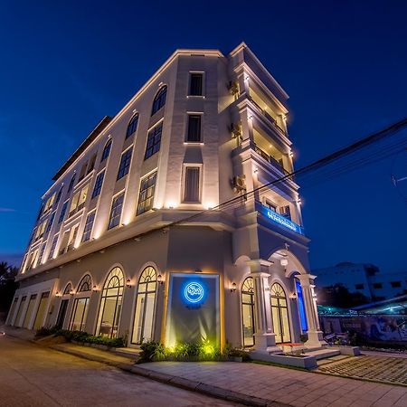 Sky Palace Boutique Hotel バッタンバン エクステリア 写真